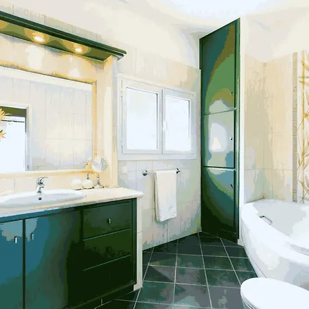 Amazing In Nisaki Near The Sea Chalet *